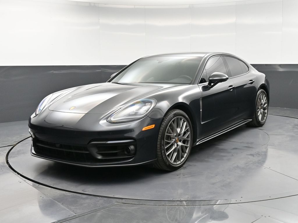 2023 Porsche Panamera Platinum Edition