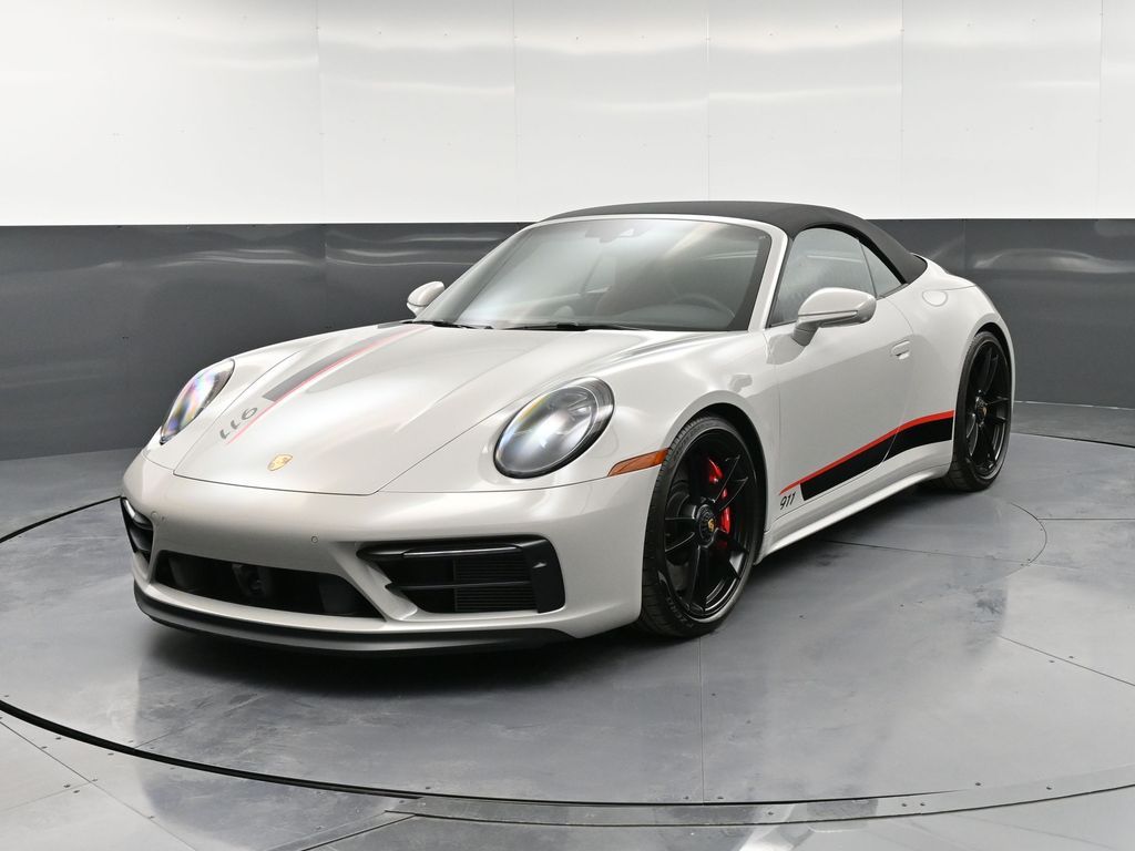 2024 Porsche 911 GTS