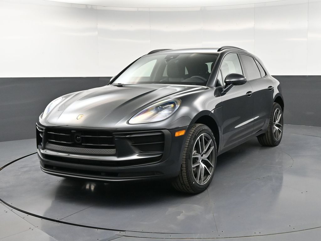 2026 Porsche Macan