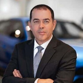 Staff member Manny Quinones from ID_16f397