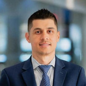 Staff member Julian Zapata from ID_147f8b