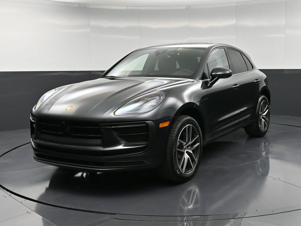 New 2026 Porsche Macan SUV