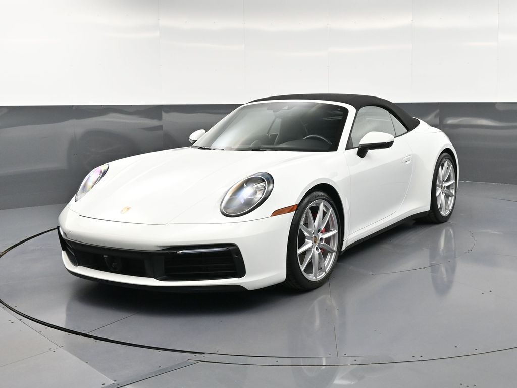 2020 Porsche 911 Carrera 4S Cabriolet's photo