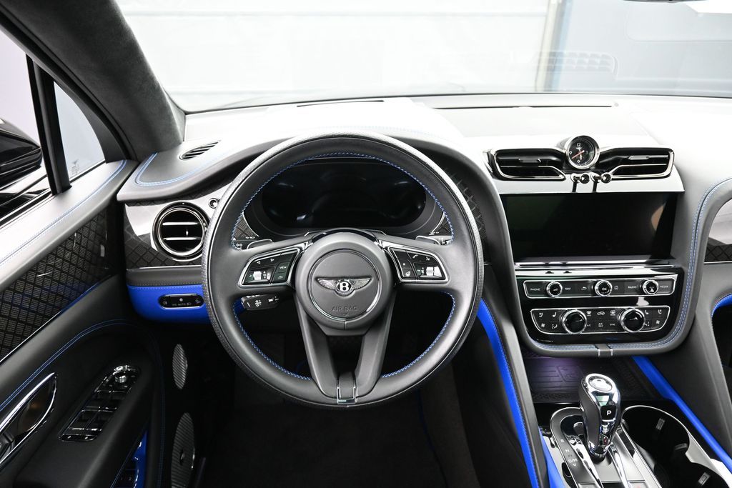2025 Bentley Bentayga S - Photo 16