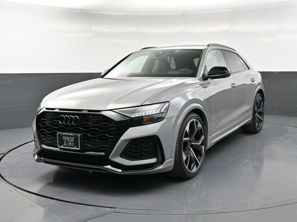 2024 Audi RS Q8 -'s photo