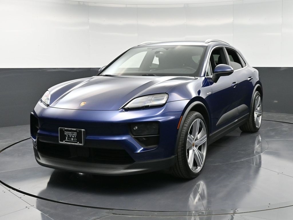 2024 Porsche Macan Base