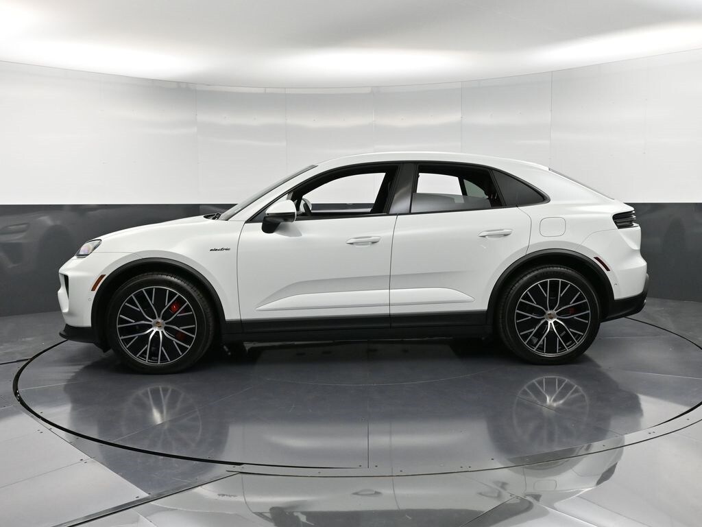 New 2025 Porsche Macan Electric 4S SUV