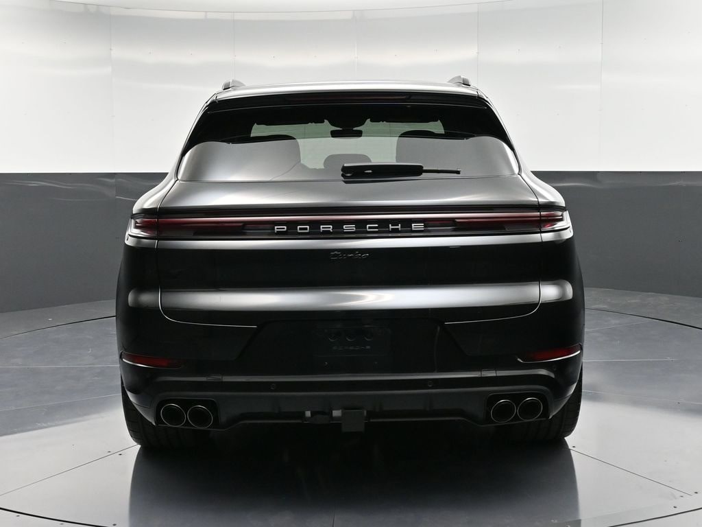 2026 Porsche Cayenne Turbo E-Hybrid - Photo 6