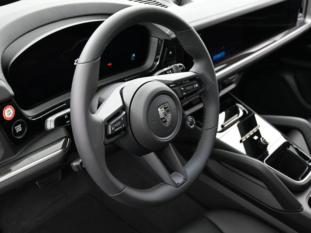 2026 Porsche Cayenne Turbo E-Hybrid - Photo 16