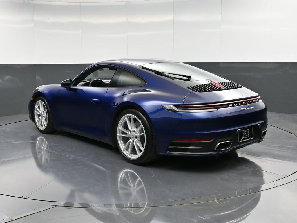 2024 Porsche 911 T 4 photo 3