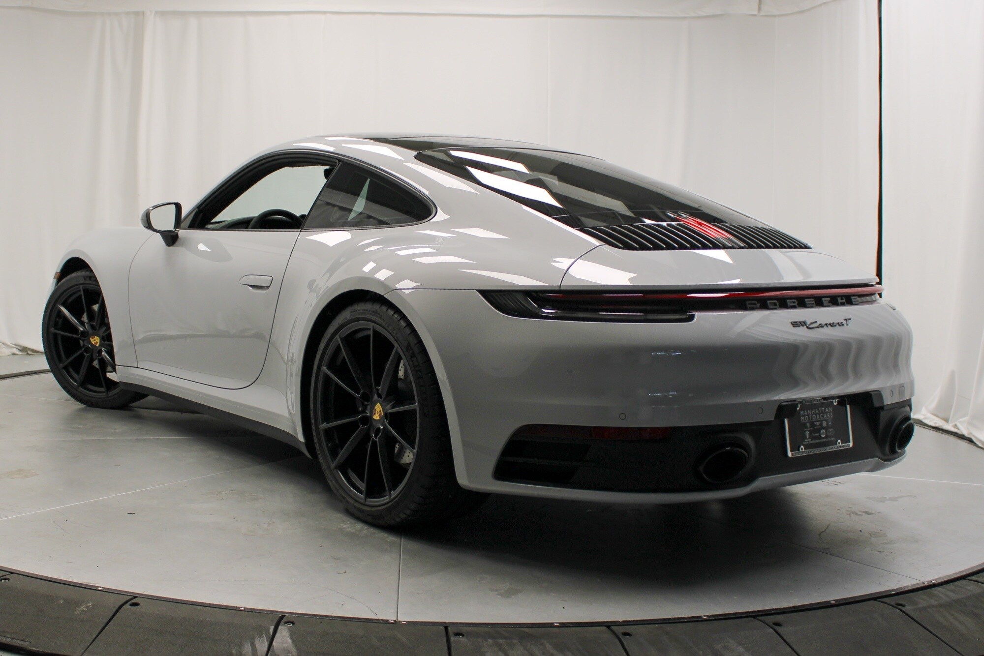 2024 Porsche 911 T photo 3