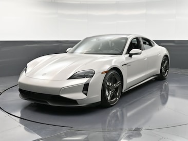 2025 Porsche Taycan Turbo Sedan