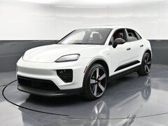 2025 Porsche Macan Electric 4S SUV