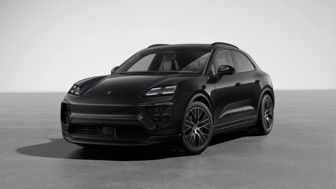 2026 Porsche Macan Base