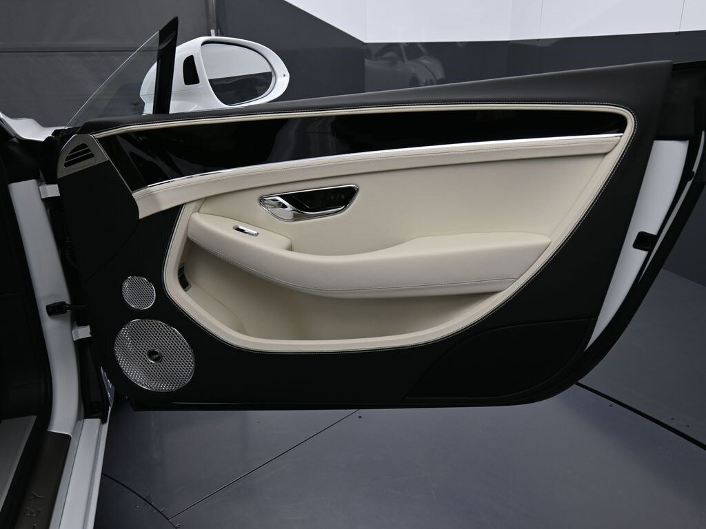 2024 Bentley Continental GT - Photo 24