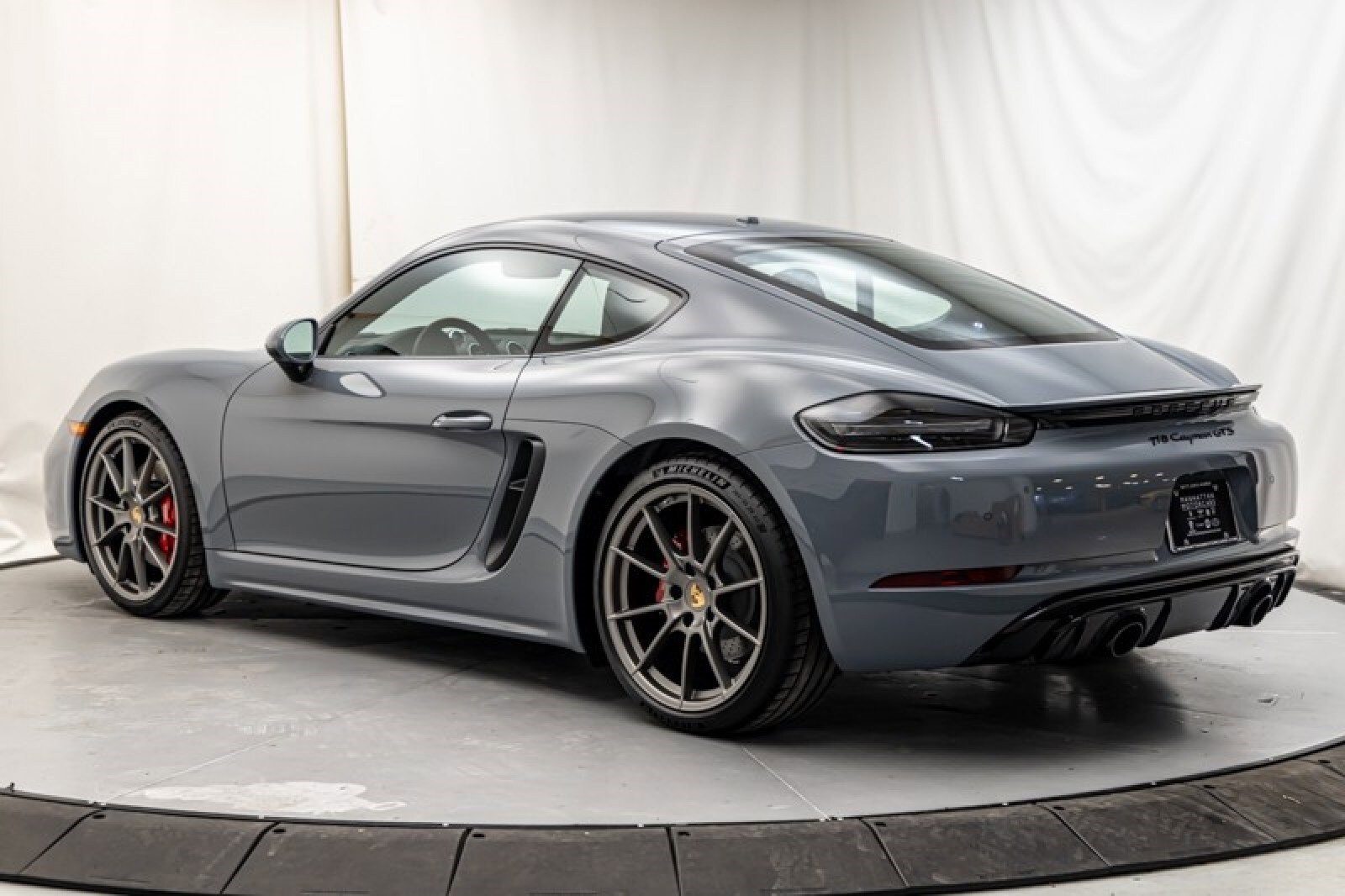 2024 Porsche Cayman GTS 4.0 photo 3