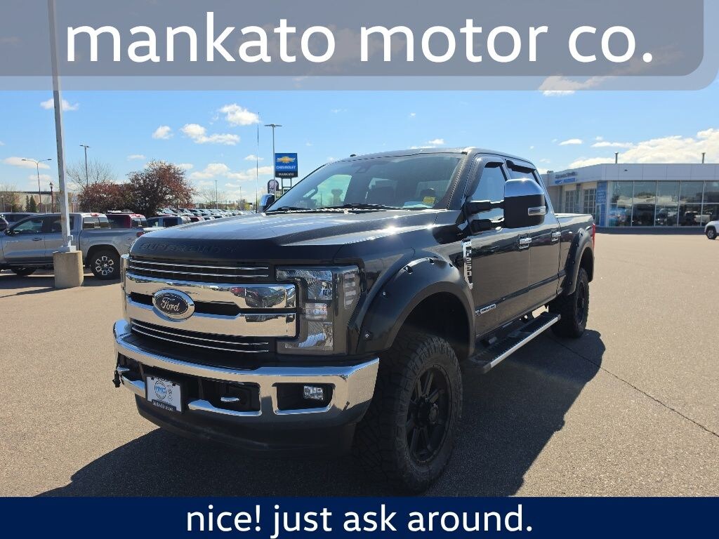 Used 2017 Ford F-250SD Lariat Truck Crew Cab