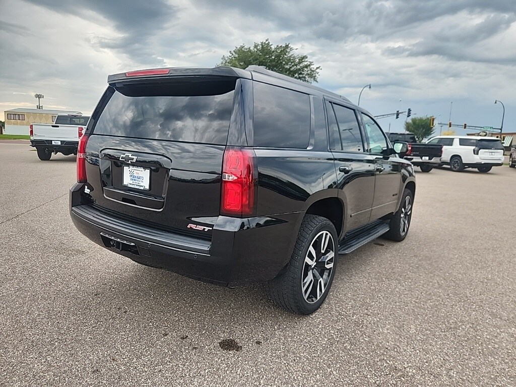 2020 Chevrolet Tahoe Premier photo 3