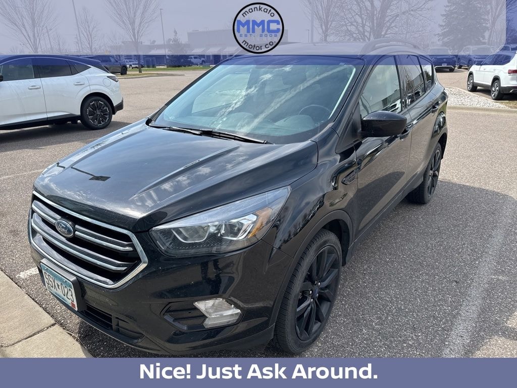 Used 2017 Ford Escape SE SUV