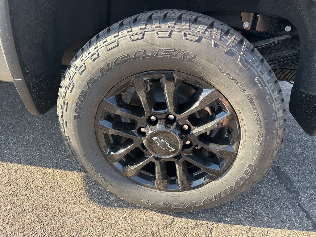 New 2026 Chevrolet Silverado 3500HD LT Truck Crew Cab