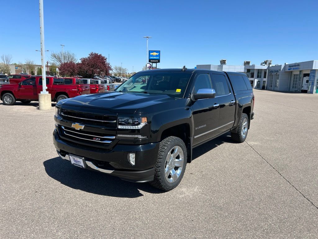 Used 2018 Chevrolet Silverado 1500 LTZ with VIN 3GCUKSEJXJG376677 for sale in Mankato, Minnesota