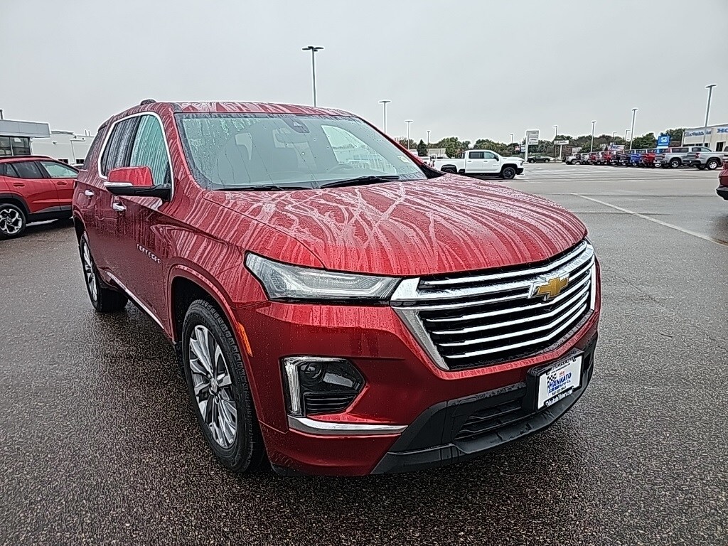2023 Chevrolet Traverse Premier photo 4