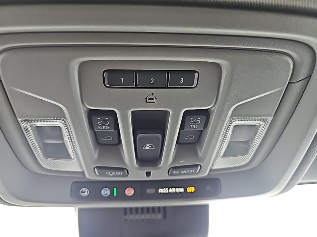 2022 Chevrolet Silverado 1500 LTZ - Photo 36