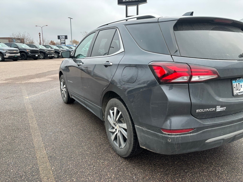 Used 2022 Chevrolet Equinox Premier SUV