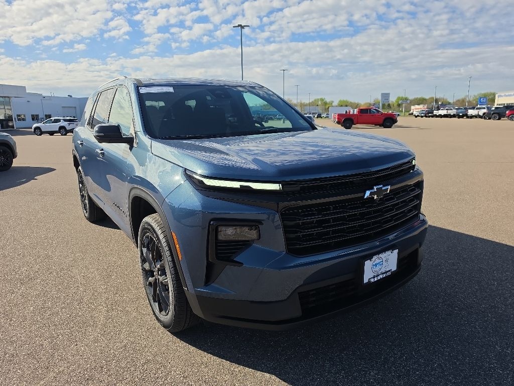 New 2026 Chevrolet Traverse LT SUV