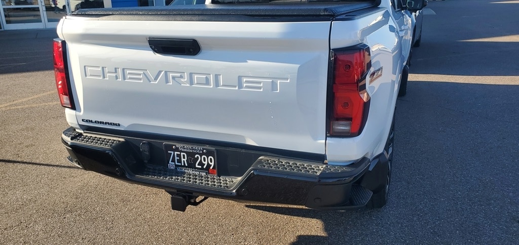 Used 2023 Chevrolet Colorado Z71 with VIN 1GCPTDEKXP1162214 for sale in Mankato, Minnesota
