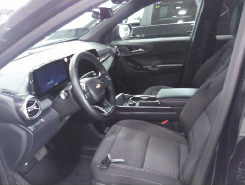 Used 2026 Chevrolet Equinox LT SUV