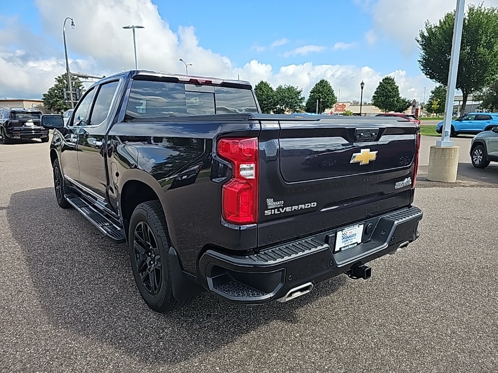 Used 2024 Chevrolet Silverado 1500 High Country with VIN 3GCUDJEL7RG114312 for sale in Mankato, Minnesota
