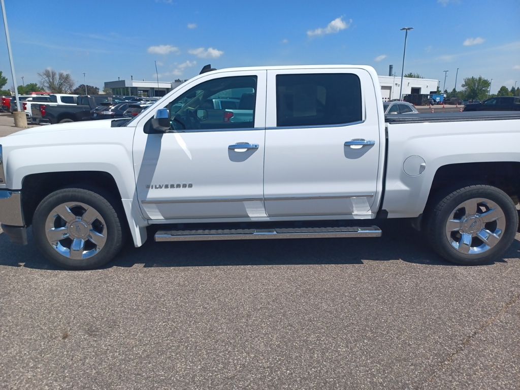 Used 2018 Chevrolet Silverado 1500 LTZ with VIN 3GCUKSEC2JG130661 for sale in Mankato, Minnesota