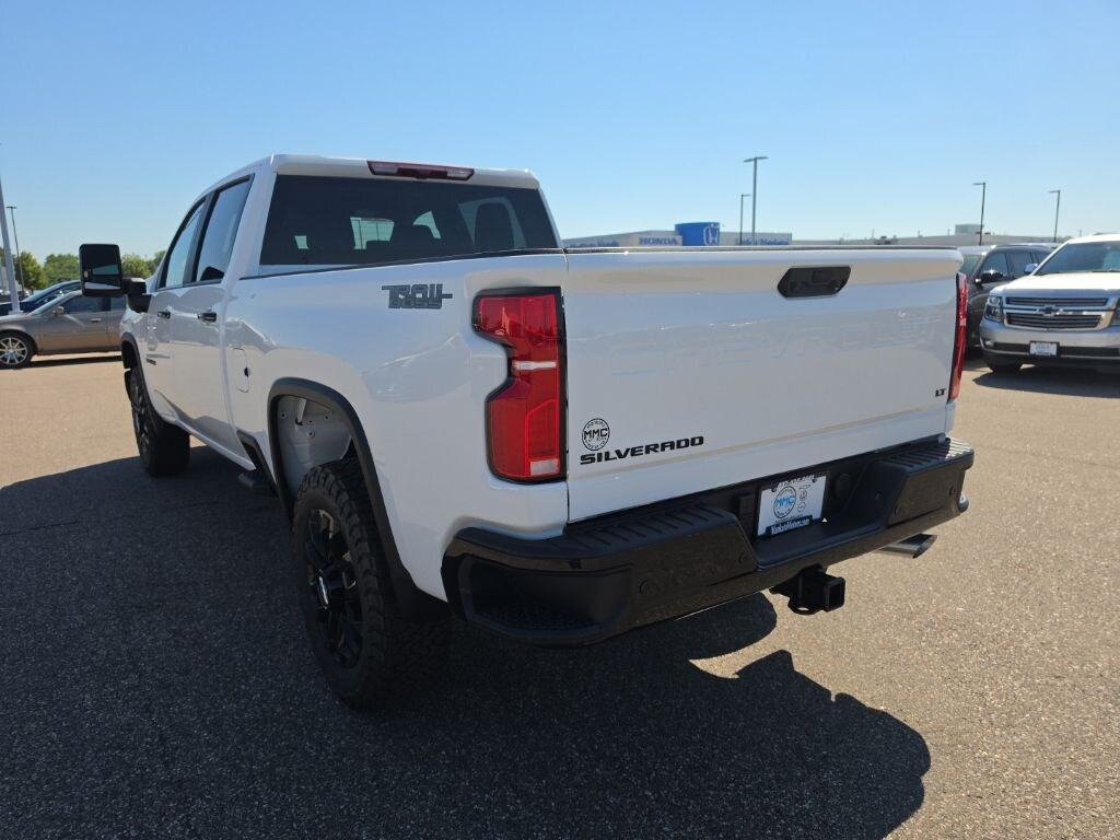 New 2026 Chevrolet Silverado 3500HD LT Truck Crew Cab