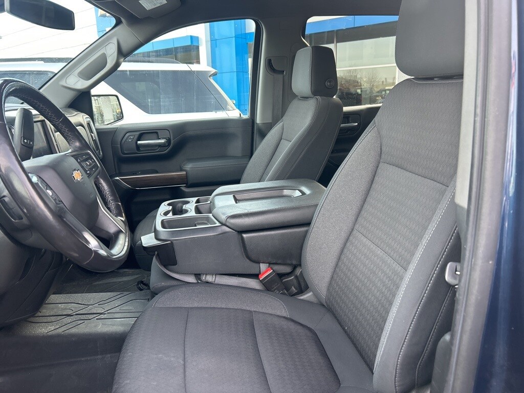 Used 2020 Chevrolet Silverado 1500 LT Truck Crew Cab