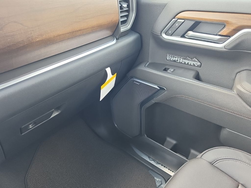 2026 Chevrolet Silverado 1500 High Country - Photo 19