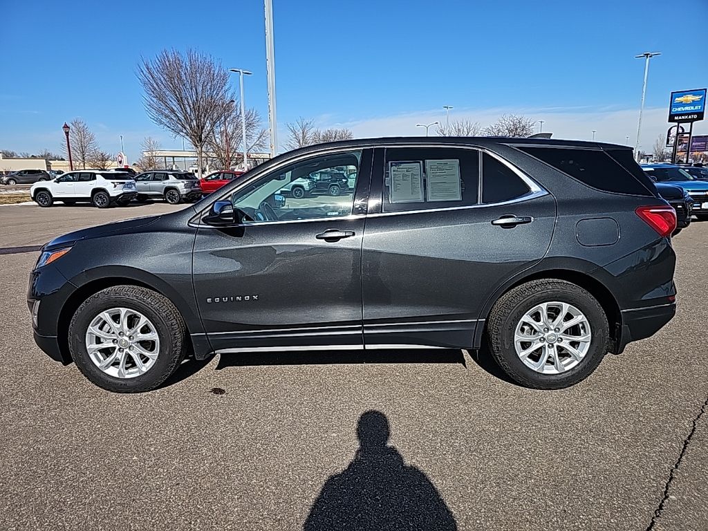Used 2018 Chevrolet Equinox LT with VIN 2GNAXJEV7J6239149 for sale in Mankato, Minnesota