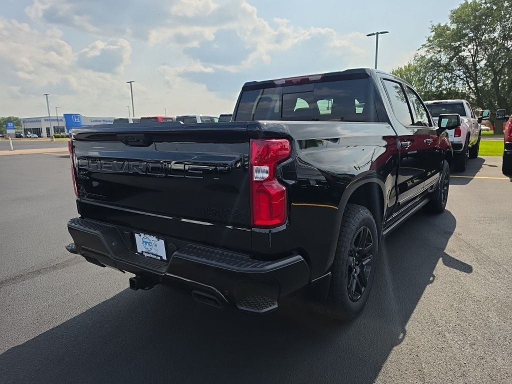 New 2026 Chevrolet Silverado 1500 High Country Truck Crew Cab