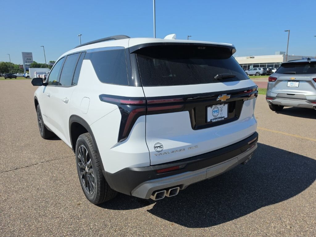 New 2026 Chevrolet Traverse LT SUV