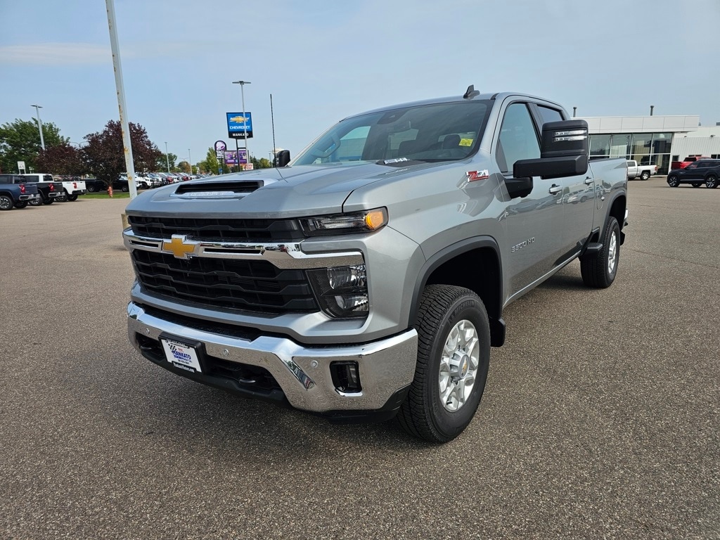 2025 Chevrolet Silverado 3500HD LT