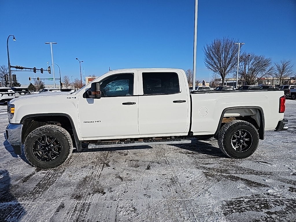 Used 2019 GMC Sierra 3500HD Base with VIN 1GT42TCG5KF276678 for sale in Mankato, Minnesota