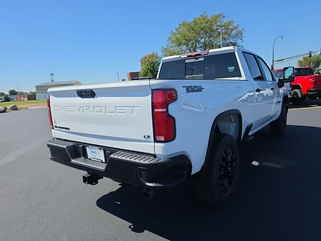 New 2026 Chevrolet Silverado 3500HD LT Truck Crew Cab