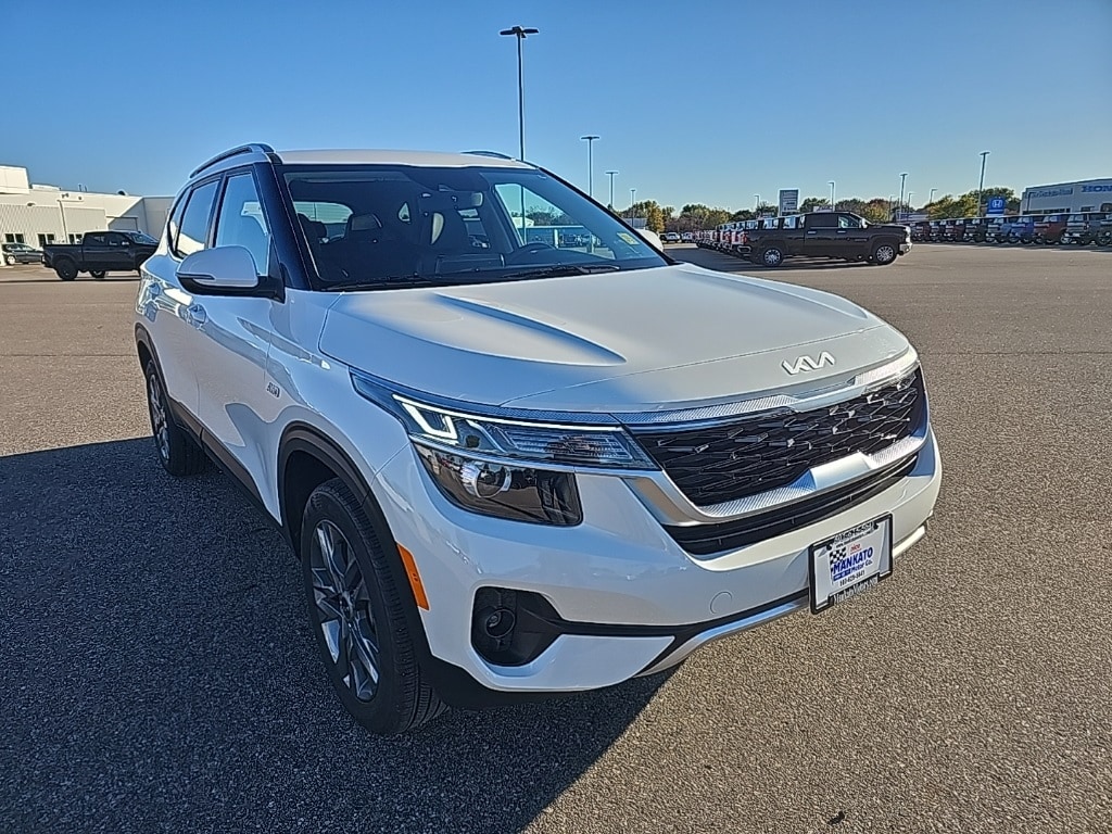Used 2023 Kia Seltos S SUV