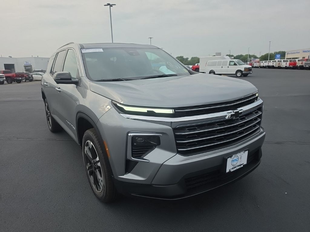 New 2027 Chevrolet Traverse LT SUV
