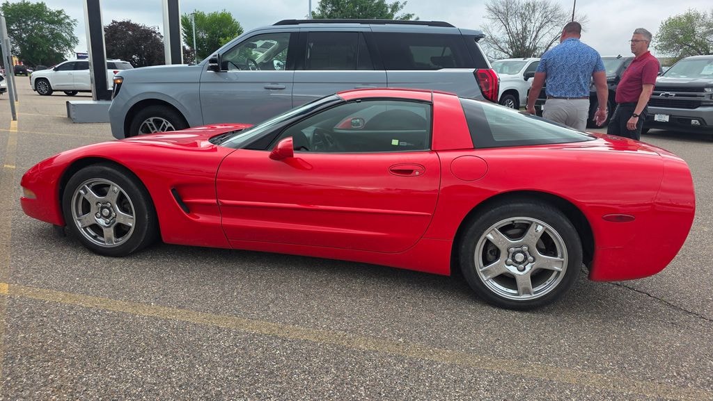Used 1998 Chevrolet Corvette Base Coupe