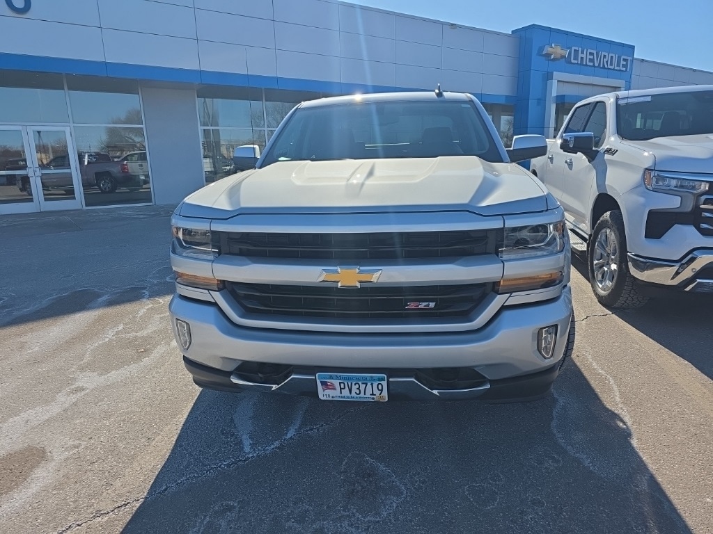 Used 2017 Chevrolet Silverado 1500 LT Truck Crew Cab