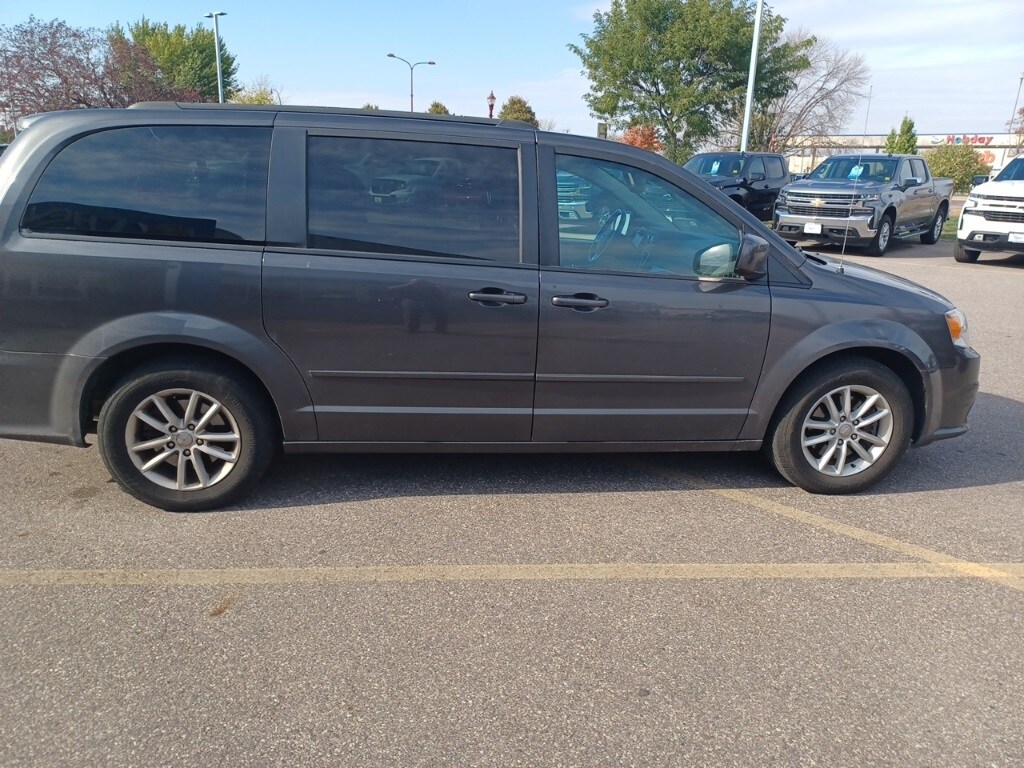 2016 Dodge Grand Caravan SXT photo 3