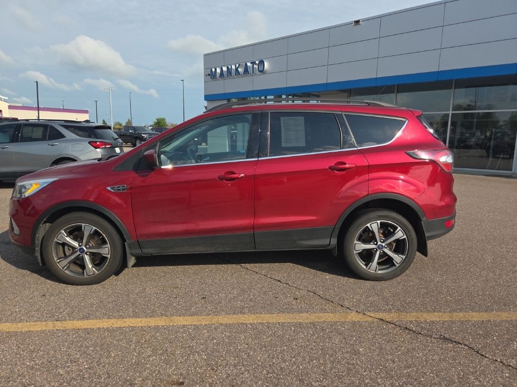 Used 2017 Ford Escape SE SUV