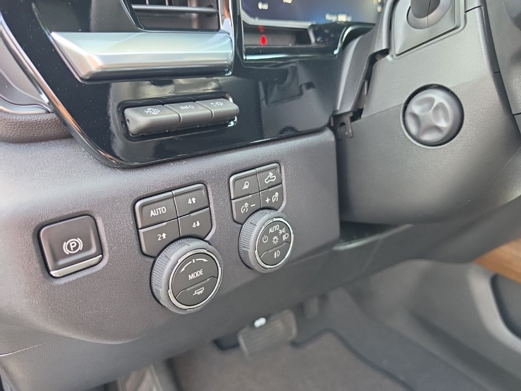 2026 Chevrolet Silverado 1500 High Country - Photo 10