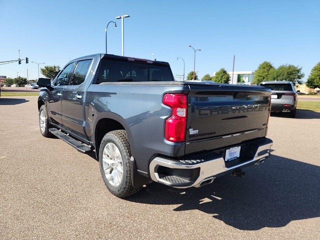 Used 2021 Chevrolet Silverado 1500 LTZ Truck Crew Cab